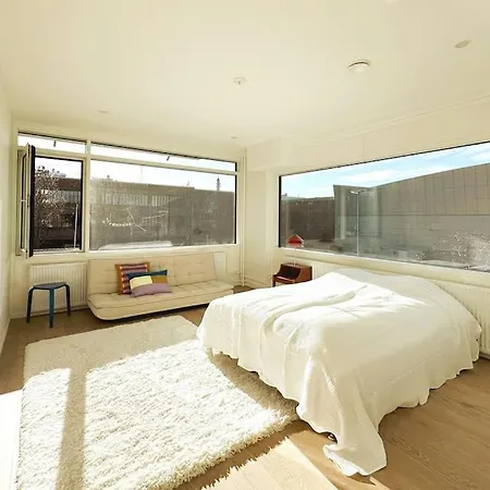 New 3Br Loft With Balcony And Sauna Helsínquia