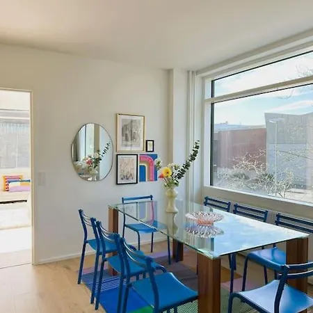 New 3Br Loft With Balcony And Sauna 公寓 *